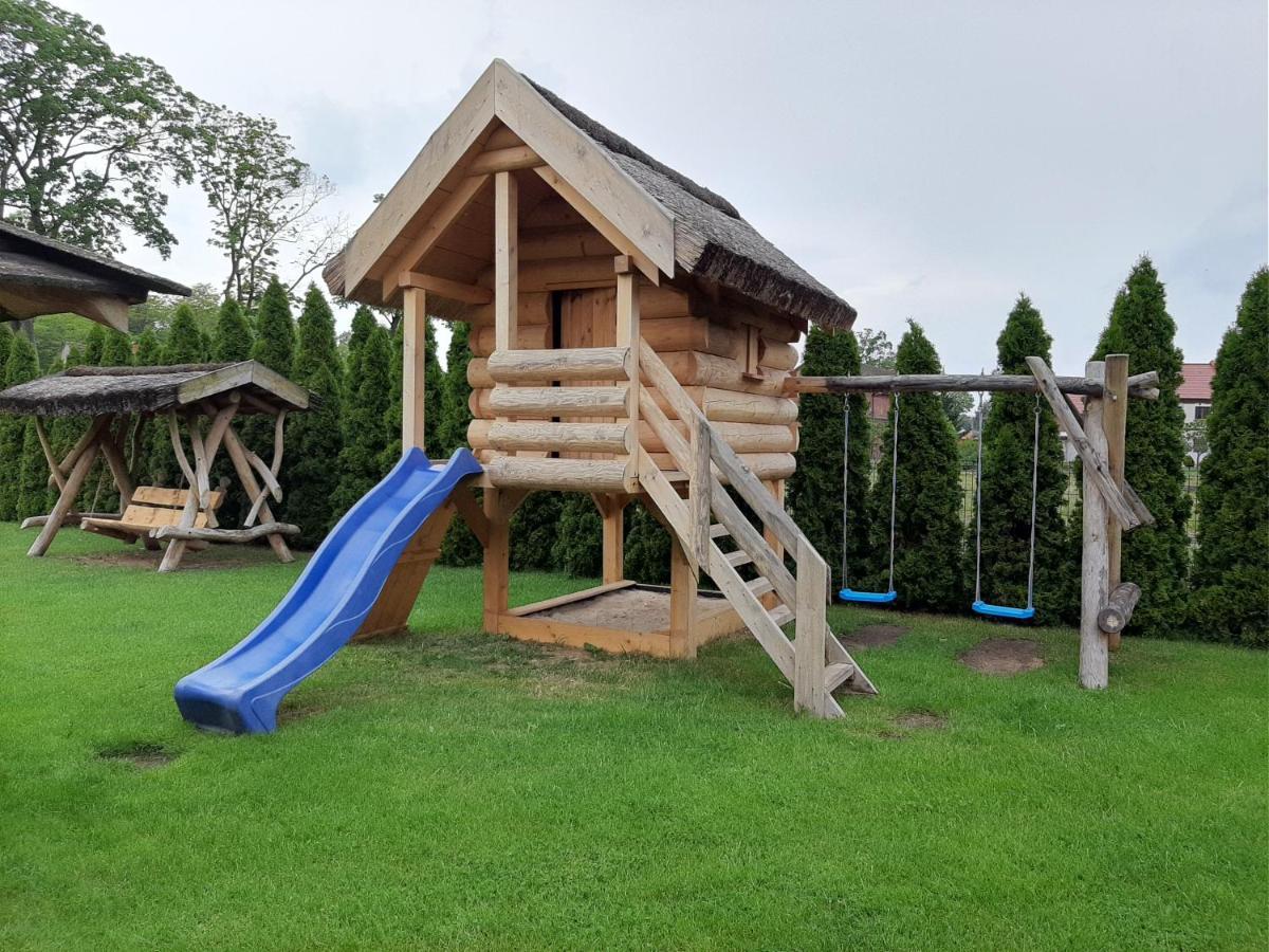Hotel Pod Koziorozcami Trzebiechow Exterior foto
