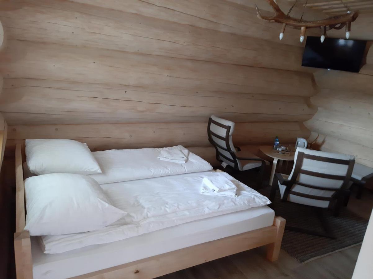 Hotel Pod Koziorozcami Trzebiechow Exterior foto